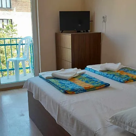 лятна генчеви град Guest house