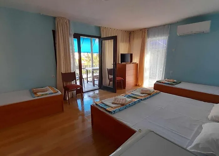 лятна генчеви град Guest house *