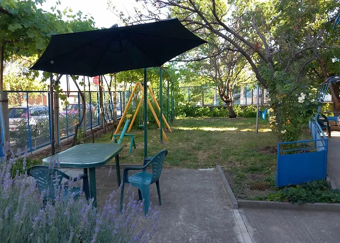 Guest house лятна генчеви град Obzor